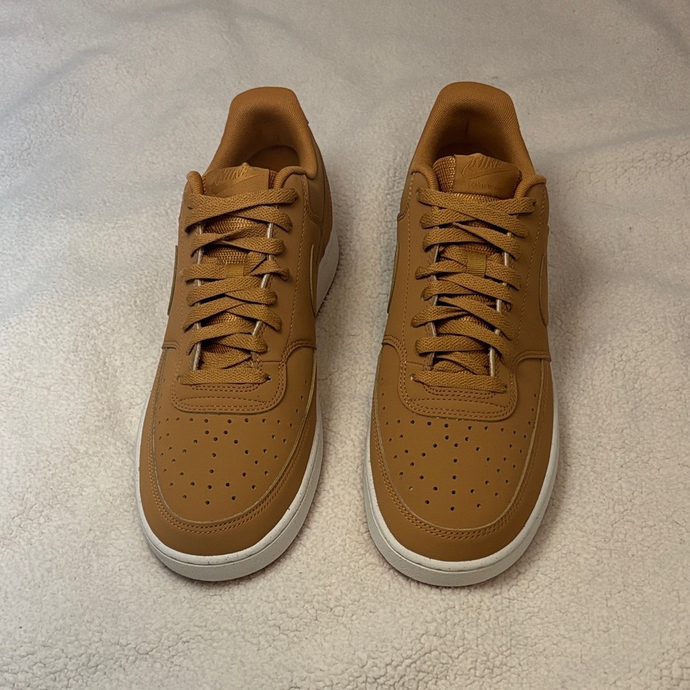 Men's Tan Sneakers